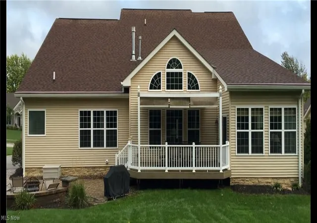 Photo 3 of Sale Pending at 132 Emerald Ave, Streetsboro, OH 44241 | MLS# 5231803 | Listing updated on 2026-09-17