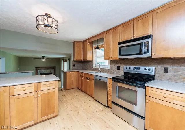 Photo 2 of Sale Pending at 6182 Stafford Dr, North Olmsted, OH 44070 | MLS# 5231827 | Listing updated on 2026-09-11