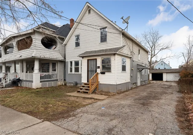 Photo 3 of Single family home for sale at 4002 Ardmore Ave, Cleveland, OH 44109 | MLS# 5230329 | Listing updated on 2026-09-16