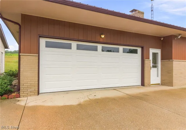 Photo 4 of Single family home for sale at 26142 US Route 30, East Rochester, OH 44625 | MLS# 5231833 | Listing updated on 2026-09-13