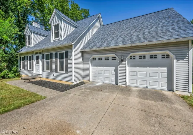Photo 3 of Sale Pending at 7505 Morley Rd, Concord Township, OH 44060 | MLS# 5230752 | Listing updated on 2026-09-25