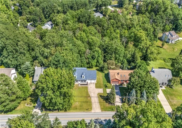 Photo 4 of Sale Pending at 7505 Morley Rd, Concord Township, OH 44060 | MLS# 5230752 | Listing updated on 2026-09-25