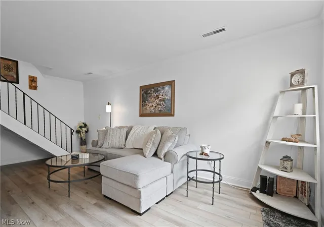 Listing Photo 5 - Condo for sale in building located at 2436 Island Dr, Uniontown, OH 44685 - Unit #C