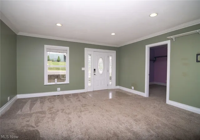 Photo 4 of Single family home for sale at 107 Broad St, Saint Clairsville, OH 43950 | MLS# 5232132 | Listing updated on 2026-09-04