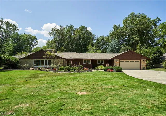 Photo 1 of Sale Pending at 994 Worton Park Dr, Cleveland, OH 44143 | MLS# 5232236 | Listing updated on 2026-09-09