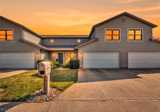Photo 3 of Condo for sale at 8529 Spencer Ct, North Ridgeville, OH 44039 | MLS# 5230444 | Listing updated on 2026-09-04