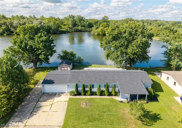 Photo 1 of Sale Pending at 14 Lakeview Ct, La Grange, OH 44050 | MLS# 5231765 | Listing updated on 2026-09-04