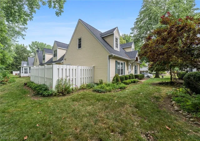 Photo 2 of Condo for sale at 6724 Connecticut Colony Cir, Mentor, OH 44060 | MLS# 5232508 | Listing updated on 2026-09-12