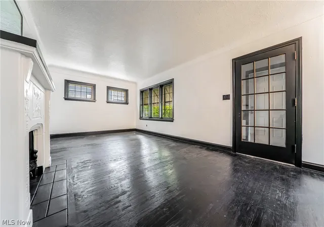 Photo 4 of Single family home for sale at 3995 E 154th Street, Cleveland, OH 44128 | MLS# 5230077 | Listing updated on 2026-10-06