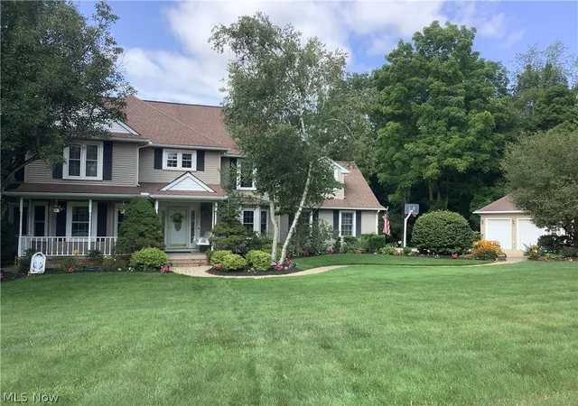 Photo 1 of Single family home for sale at 3630 Longwood Dr, Medina, OH 44256 | MLS# 5232551 | Listing updated on 2026-09-10