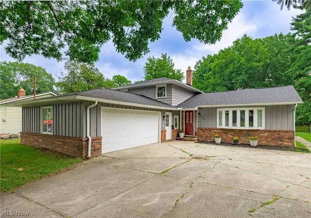 Photo 1 of Single family home for sale at 24656 Chardon Rd, Cleveland, OH 44143 | MLS# 5232478 | Listing updated on 2026-09-12