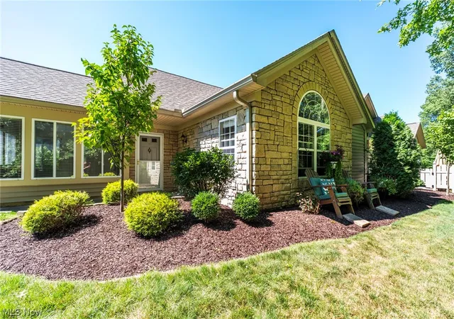 Photo 2 of Sale Pending at 504 Timberline Dr #504, Columbiana, OH 44408 | MLS# 5232739 | Listing updated on 2026-09-02