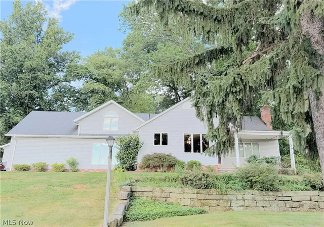 Photo 1 of Single family home for sale at 5178 East Blvd Nw, Canton, OH 44718 | MLS# 5232144 | Listing updated on 2026-09-30