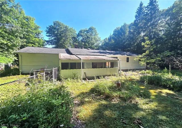 Photo 3 of Single family home for sale at 7415 Avon Ln, Chesterland, OH 44026 | MLS# 5232822 | Listing updated on 2026-09-10