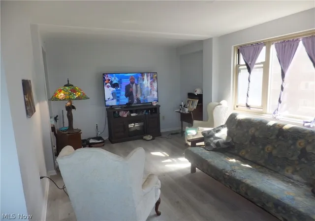 Photo 2 of Condo for sale at 11820 Edgewater Dr #619, Lakewood, OH 44107 | MLS# 5232973 | Listing updated on 2026-09-14