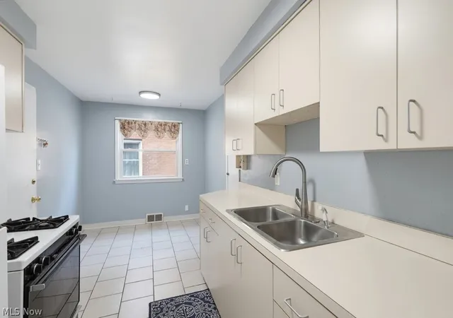 Photo 4 of Sale Pending at 2384 Warrensville Ctr Rd, University Heights, OH 44118 | MLS# 5233013 | Listing updated on 2026-09-07