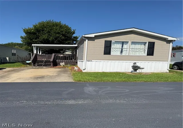 Photo 1 of Single family home for sale at 4865 Snowdriff Ln, Zanesville, OH 43701 | MLS# 5232402 | Listing updated on 2026-09-09