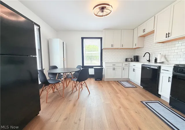 Photo 3 of Single family home for sale at 647 Exeter Ave SW, Canton, OH 44710 | MLS# 5231801 | Listing updated on 2026-09-08