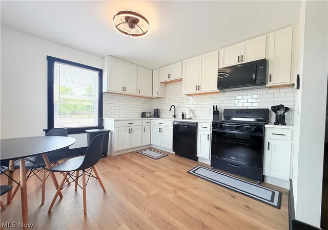 Photo 4 of Single family home for sale at 647 Exeter Ave SW, Canton, OH 44710 | MLS# 5231801 | Listing updated on 2026-09-08