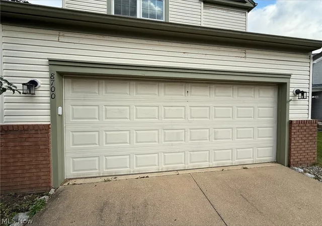 Photo 10 of Sale Pending at 8700 Chesea Ct, Northfield, OH 44067 | MLS# 5233074 | Listing updated on 2026-09-13