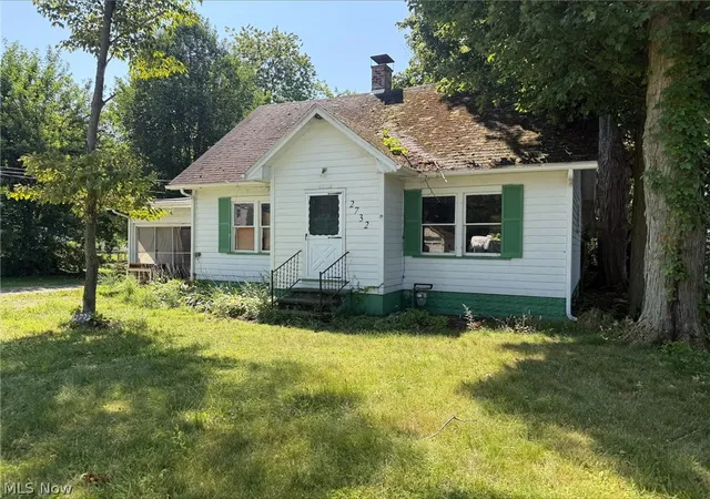 Photo 1 of Sale Pending at 2732 Maple St, North Kingsville, OH 44068 | MLS# 5233076 | Listing updated on 2026-09-13