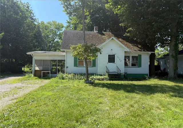 Photo 4 of Sale Pending at 2732 Maple St, North Kingsville, OH 44068 | MLS# 5233076 | Listing updated on 2026-09-13