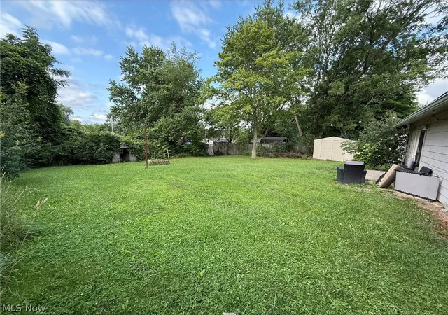 Photo 2 of Sale Pending at 2786 Clermont St, Streetsboro, OH 44241 | MLS# 5233077 | Listing updated on 2026-09-03