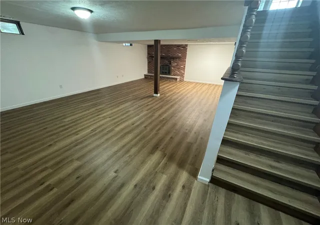 Photo 3 of Single family home for sale at 811 23rd Street, Vienna, WV 26105 | MLS# 5233097 | Listing updated on 2026-09-02