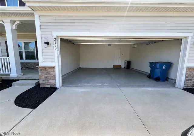 Photo 34 of Sale Pending at 2193 Canterbury Dr, Willoughby, OH 44094 | MLS# 5232930 | Listing updated on 2026-09-06