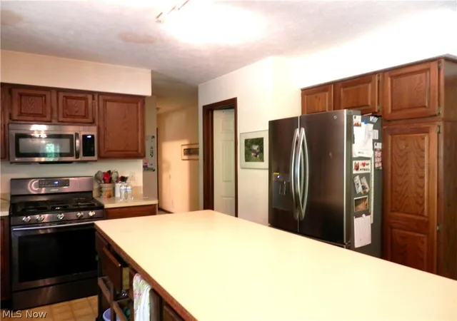 Photo 4 of Single family home for sale at 7939 Gatewood Oval, Gates Mills, OH 44040 | MLS# 5233059 | Listing updated on 2026-09-07