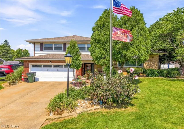 Photo 1 of Sale Pending at 1409 Opal St, Louisville, OH 44641 | MLS# 5233120 | Listing updated on 2026-10-07