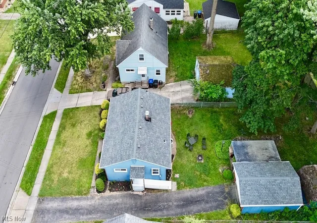 Photo 3 of Sale Pending at 248 Jennings Ave, Cuyahoga Falls, OH 44221 | MLS# 5232057 | Listing updated on 2026-09-04