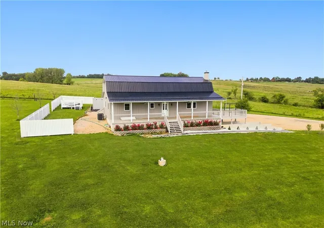 Photo 3 of Single family home for sale at 41725 Mount Hope Rd, Flushing, OH 43977 | MLS# 5233256 | Listing updated on 2026-10-02