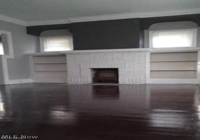 Listing Photo 3 - Condo for sale in building located at 3349 E 132nd St, Cleveland, OH 44120