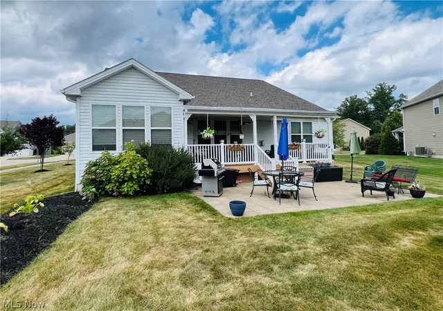 Photo 4 of Single family home for sale at 7924 Heatherglen Dr, Mentor, OH 44060 | MLS# 5233218 | Listing updated on 2026-10-01