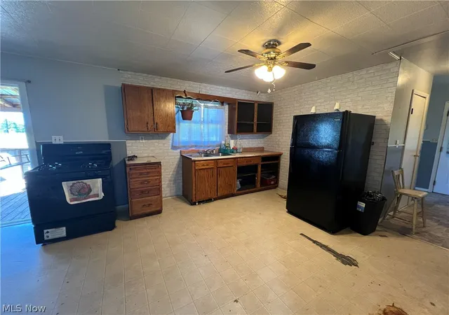 Photo 2 of Single family home for sale at 1081 Creek Rd, Pierpont, OH 44082 | MLS# 5232303 | Listing updated on 2026-09-08