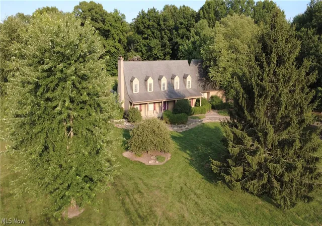 Photo 1 of Single family home for sale at 1406 Henn Hyde Rd Ne, Warren, OH 44484 | MLS# 5232349 | Listing updated on 2026-09-08