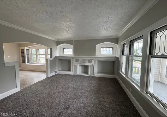 Photo 3 of Sale Pending at 1092 E 169th Street, Cleveland, OH 44110 | MLS# 5233130 | Listing updated on 2026-09-23