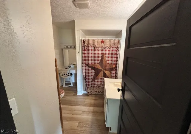 Photo 4 of Single family home for sale at 23015 Township Rd 420, Coshocton, OH 43812 | MLS# 5232908 | Listing updated on 2026-09-19