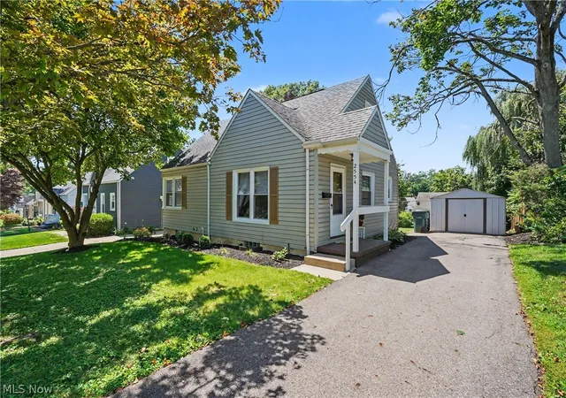 Photo 2 of Sale Pending at 2554 23rd Street, Cuyahoga Falls, OH 44223 | MLS# 5233021 | Listing updated on 2026-09-02