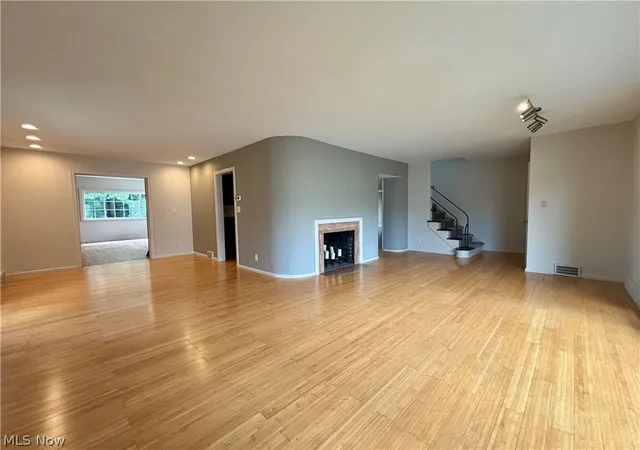 Photo 4 of Single family home for sale at 2607 Saybrook Rd, University Heights, OH 44118 | MLS# 5233106 | Listing updated on 2026-10-06
