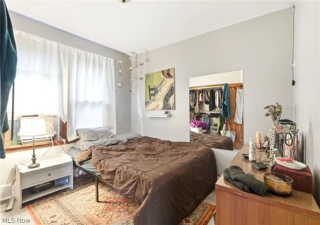 Listing Photo 5 - Condo for sale in building located at 3319 W 111th St, Cleveland, OH 44111