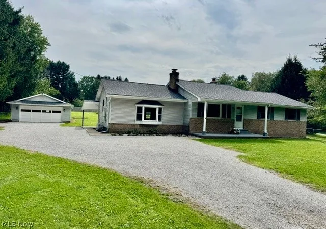 Single family home for sale at 5326 Pioneer Trl, Mantua, OH 44255 | MLS# 5233491