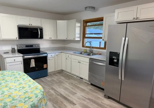 Photo 3 of Single family home for sale at 5326 Pioneer Trl, Mantua, OH 44255 | MLS# 5233491 | Listing updated on 2026-09-30