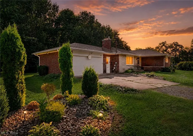 Photo 1 of Single family home for sale at 2441 Stocker Ave, Youngstown, OH 44505 | MLS# 5233564 | Listing updated on 2026-09-09