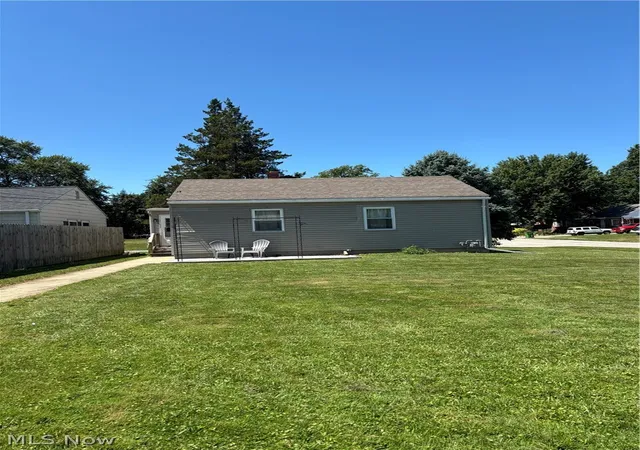Photo 2 of Single family home for sale at 3006 Latimer Ave, Ashtabula, OH 44004 | MLS# 5233729 | Listing updated on 2026-09-07