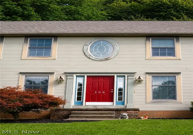 Photo 2 of Single family home for sale at 136 Jade Cir, Canfield, OH 44406 | MLS# 5233724 | Listing updated on 2026-09-15