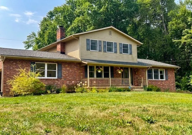 Photo 3 of Single family home for sale at 3090 Sourek Rd, Akron, OH 44333 | MLS# 5232734 | Listing updated on 2026-09-29