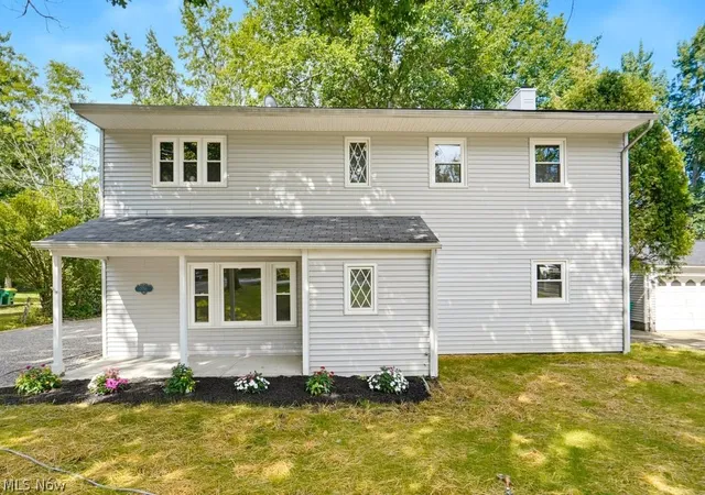 Photo 1 of Single family home for sale at 2758 Oak St, Willoughby Hills, OH 44094 | MLS# 5233559 | Listing updated on 2026-09-07