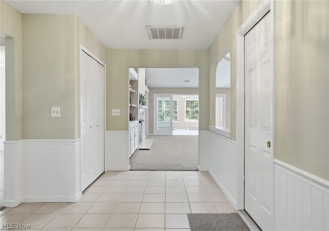 Photo 3 of Condo for sale at 218 Lisa Ann Dr, Huron, OH 44839 | MLS# 5233822 | Listing updated on 2026-09-10